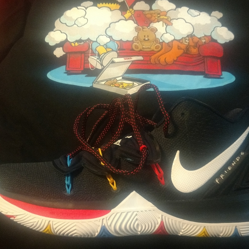 Mens basketball sneakers